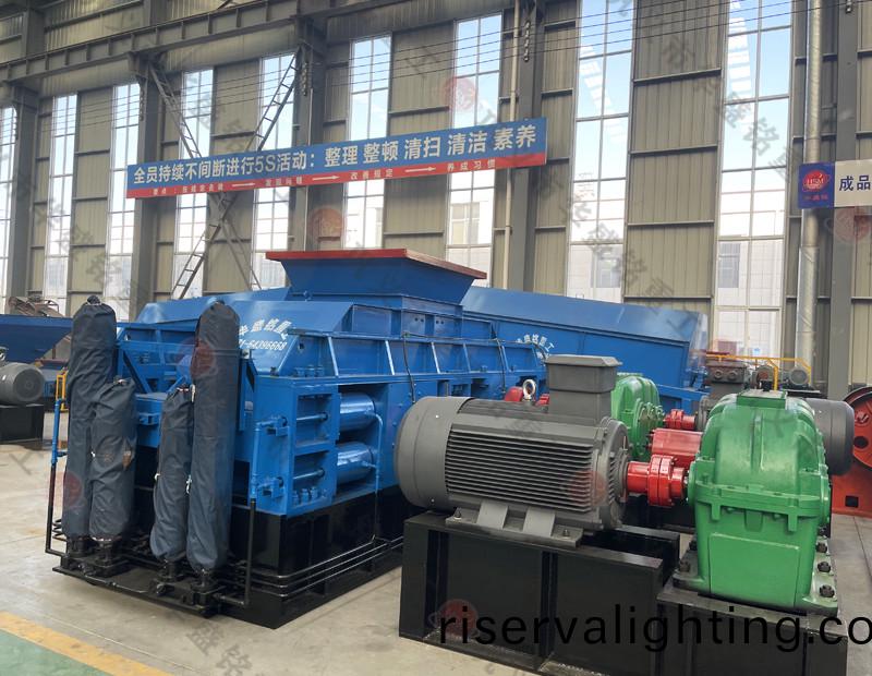 粉碎石頭製砂機