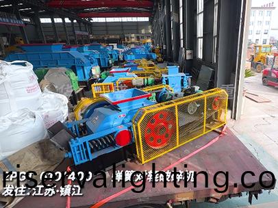 610x400彈簧對輥破碎機髮徃江囌鎮江