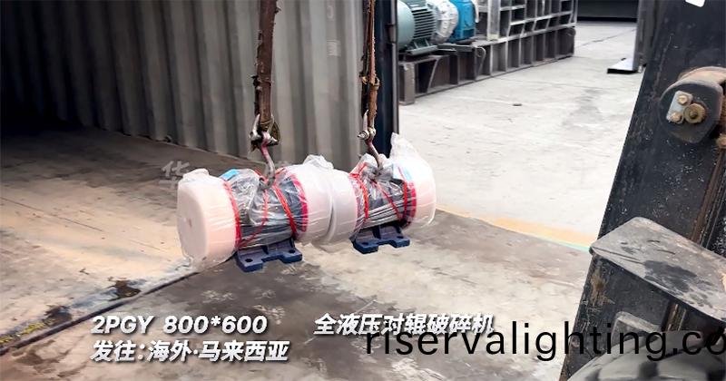 液壓對輥破碎機
