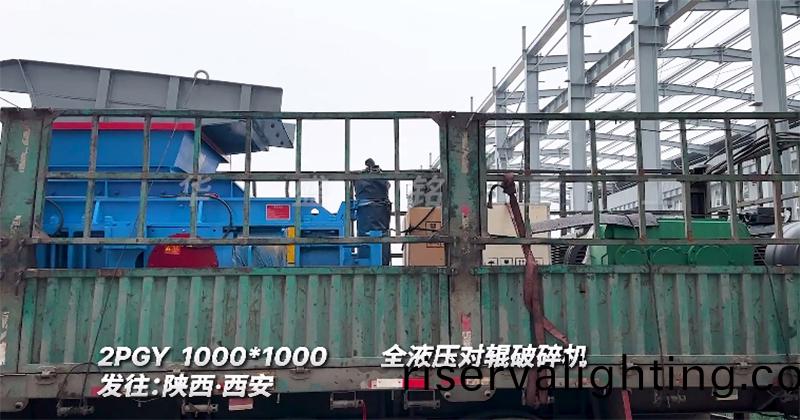 全液壓對輥破碎機